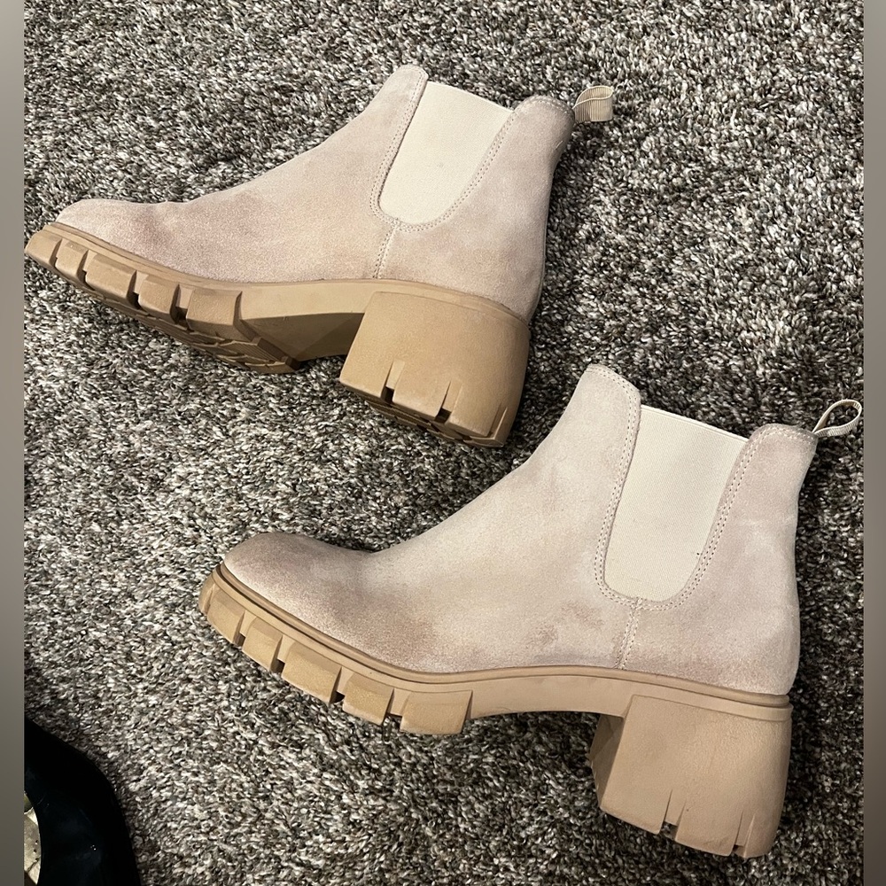 Steve Madden Taupe Ankle Booties